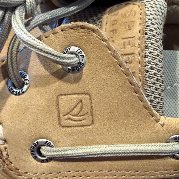 Sperry Women's Light Brown Moccasins - Picture 3 of 9